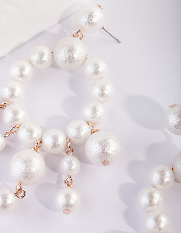 Lovisa - The perfect Christmas day earrings 😍 Shop festive