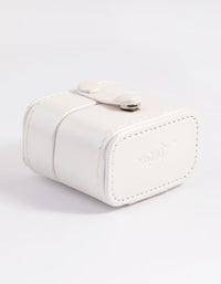 Small Cream Faux Leather Ring Box - link has visual effect only