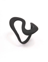 Black Curved Swoop Ring - link has visual effect only